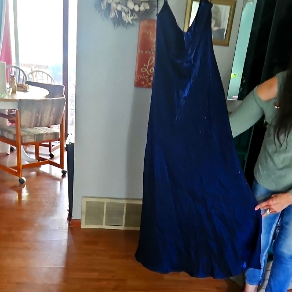 p 42 nia field ptp 19 to 20 Elegant Blue Gown